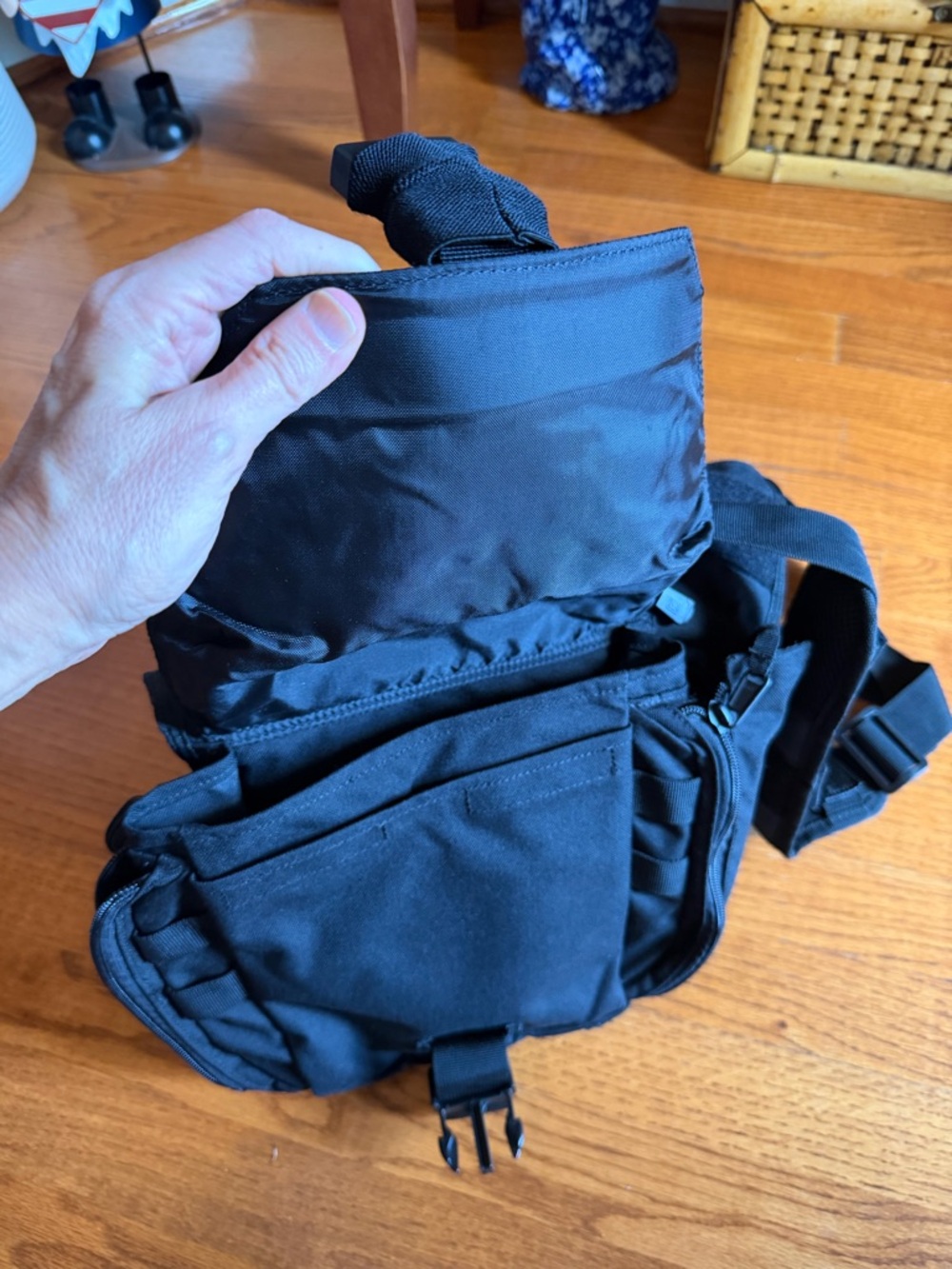 5.11 Tactical Black Sling Bag-Compact for Everyday Carry - Picture 6 of 7